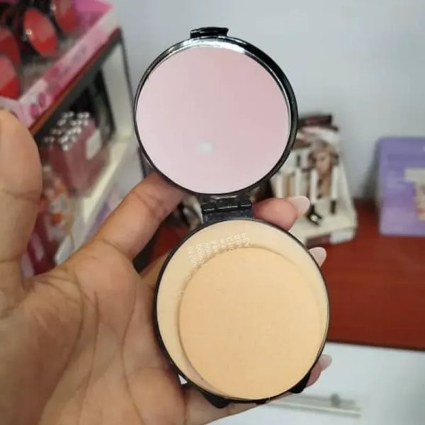 Polvo compacto #1