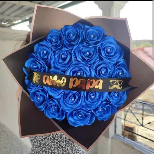 Ramo de Rosas Eternas para Papá ‍‍