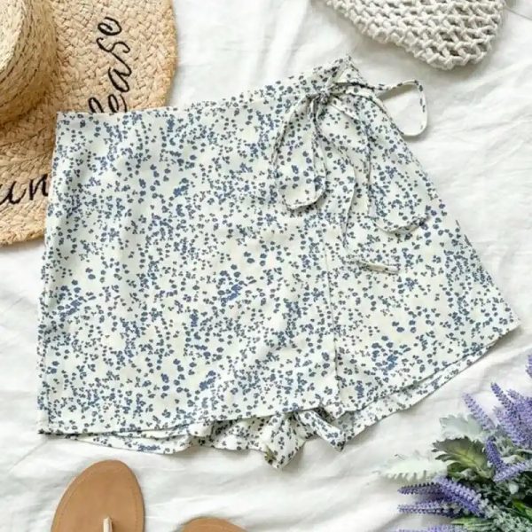 Saya short
