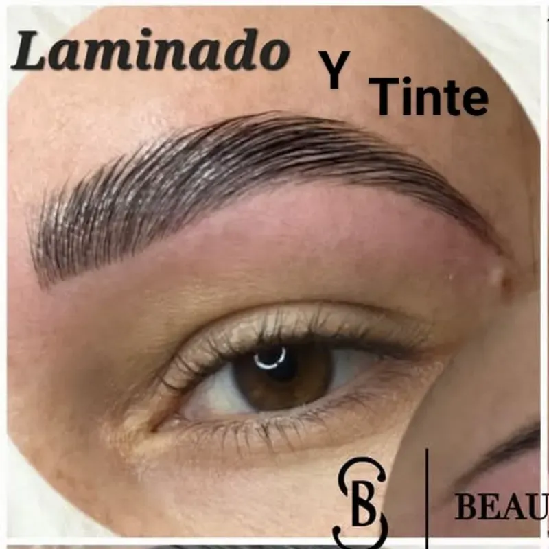 Tinte semipermanente en cejas