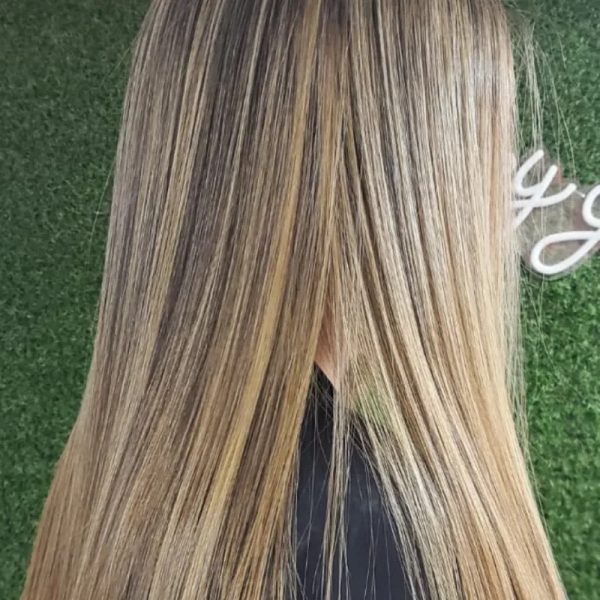 Iluminaciones Cabello Corto (a la nuca)