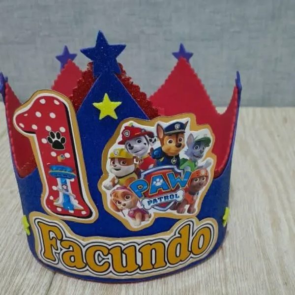 Coronitas temática