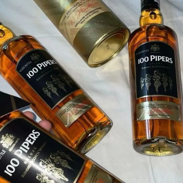100 Pipers