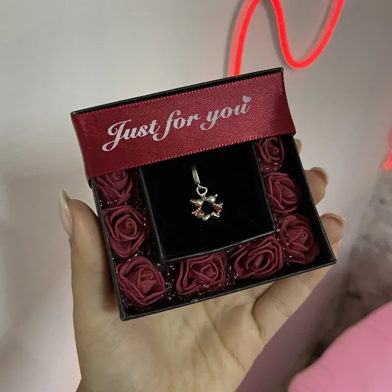 Charm beso Minnie Mickey