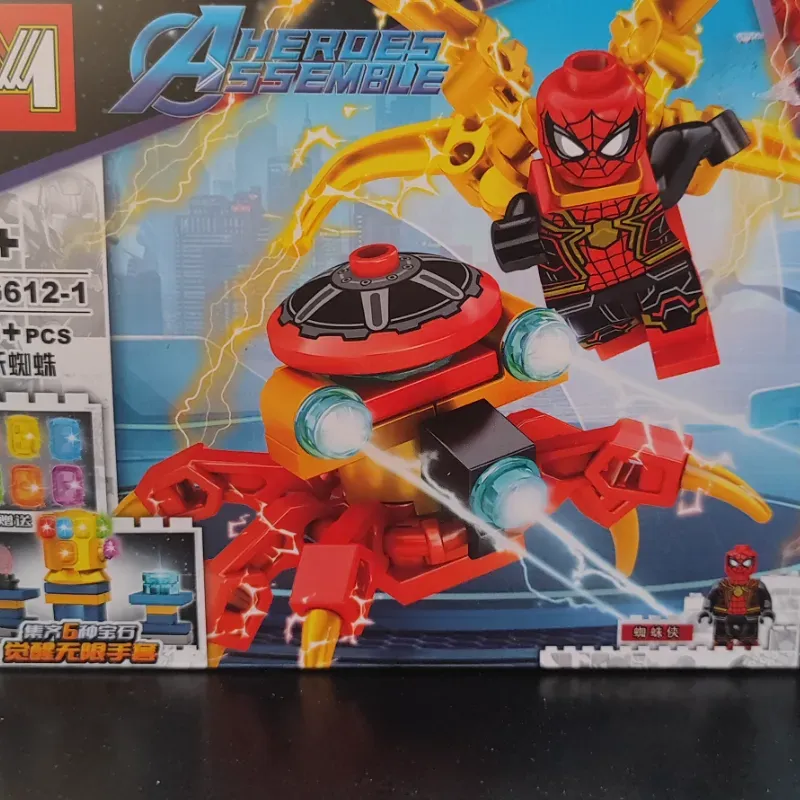 Héroes Assemble Spiderman