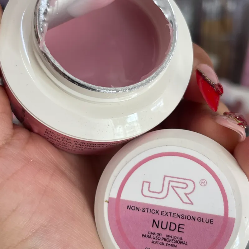 Gel sólido con gel de construcción