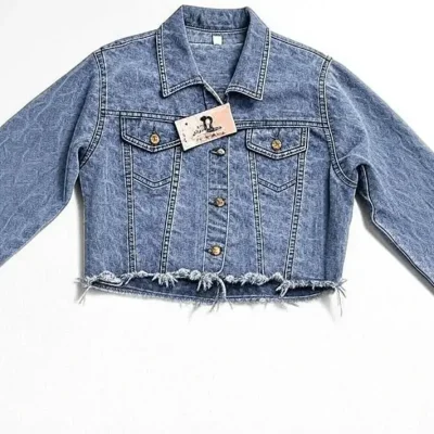 DY- Chaqueta Vaquera corta de Mujer