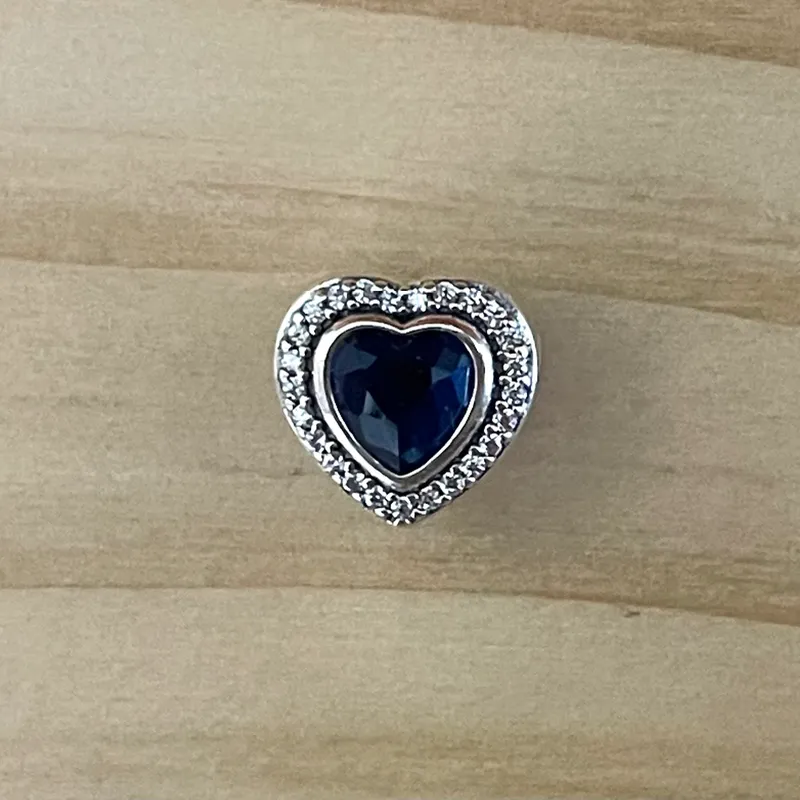 Charm Corazon Centro Azul