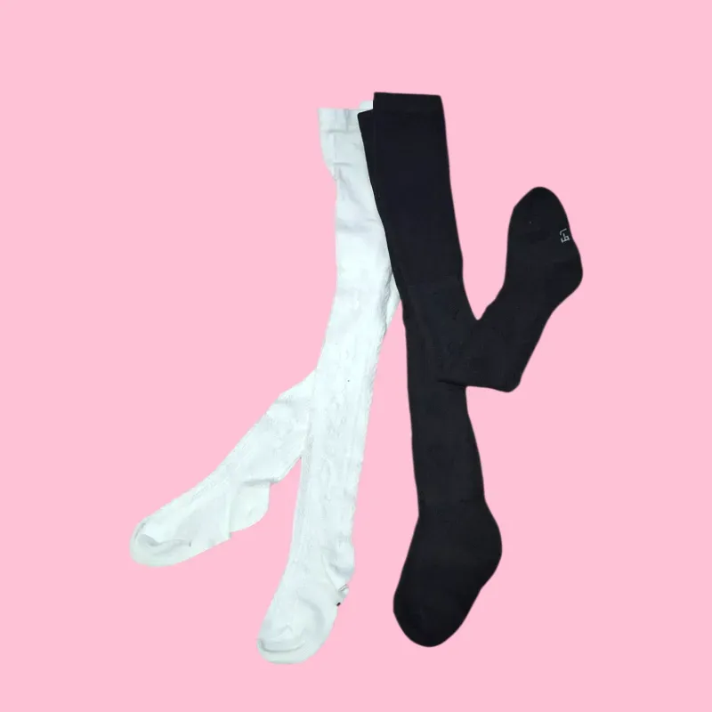 Panties blancas y negras