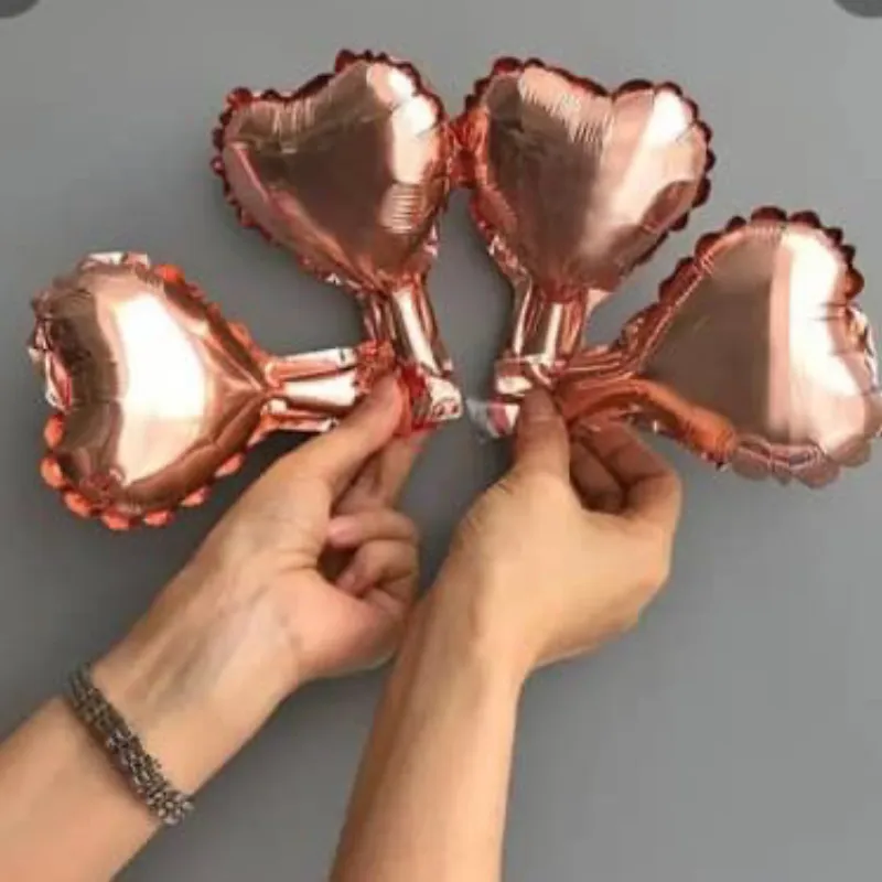 Globos metálicos en forma de corazón