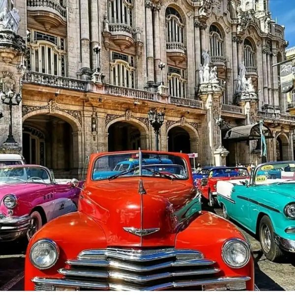 City-2.3 Habana Antigua y Moderna más Fusterlandia.