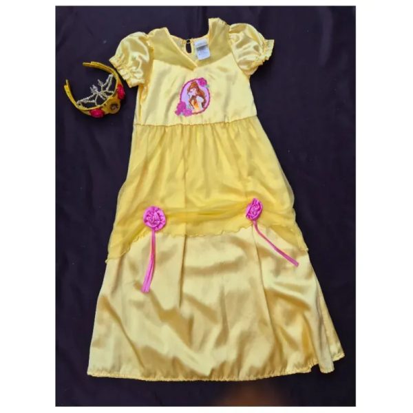 Traje de Bella