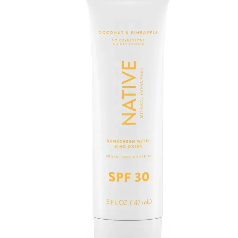 Protector solar mineral con zinc Native 5 Oz Coconut & Pineapple