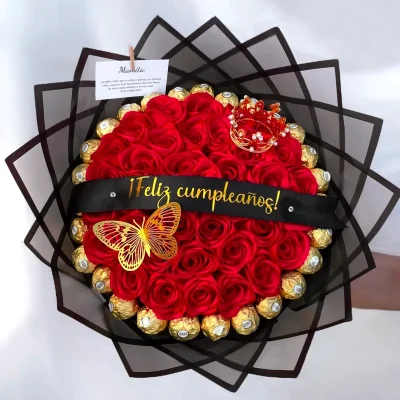 Ramo con bombones por los bordes