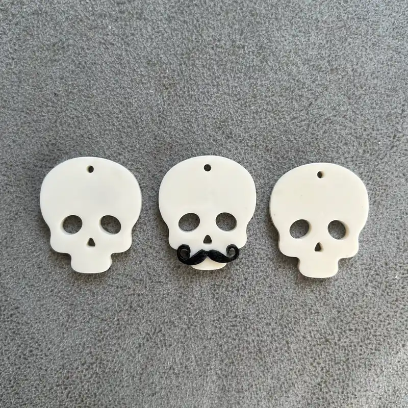 Aretes de Calaveras 