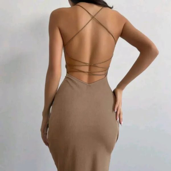  Vestido de crucetas en la espalda — Caqui