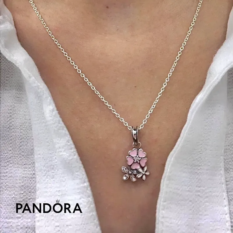 Cadena Pandora Prado de flores