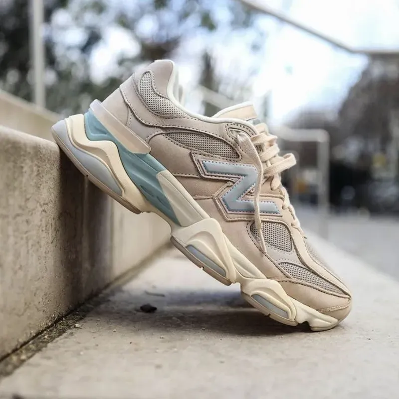 New Balance Beige y Azul