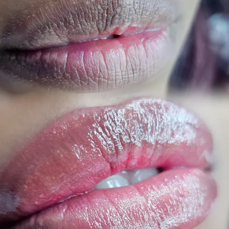 Micropigmentación de labios
