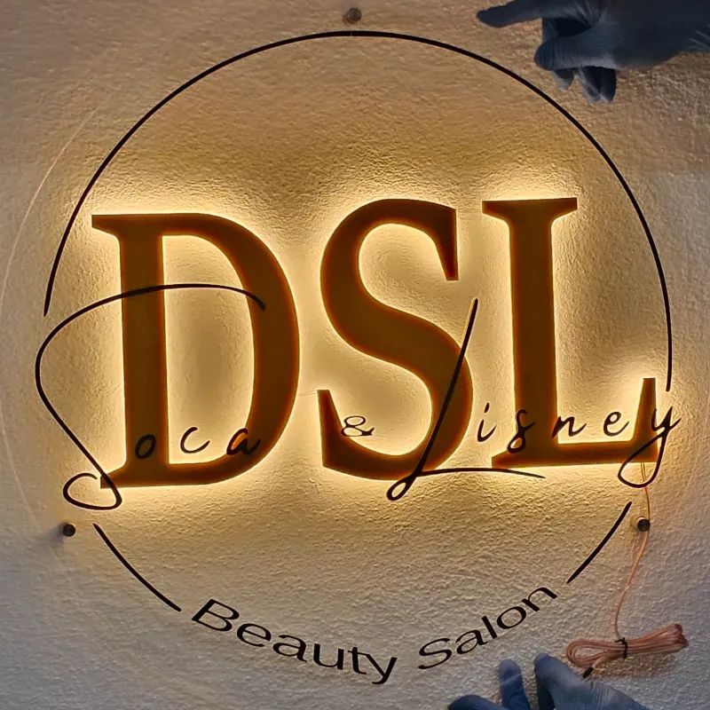 Cartel retroiluminado