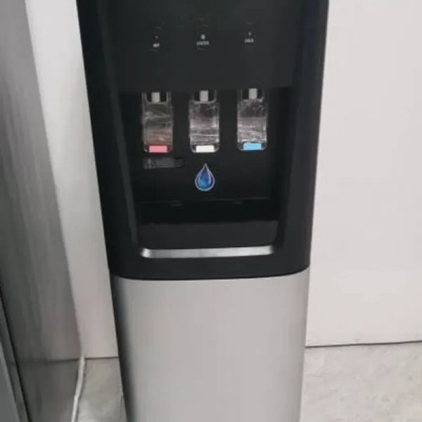 DISPENSADOR DE AGUA RE2850BK