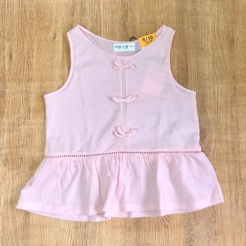 Blusa con lazos color rosado