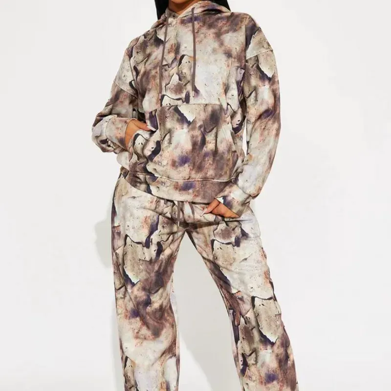 Abrigo + mono pantalón de mujer