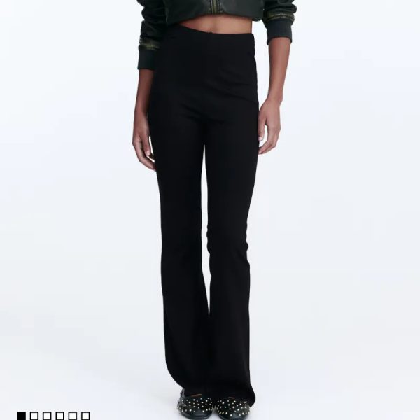 Pantaloneta negra campana