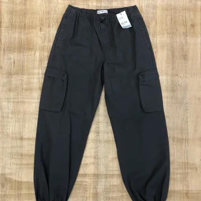 Jogger 4 puertas color negro