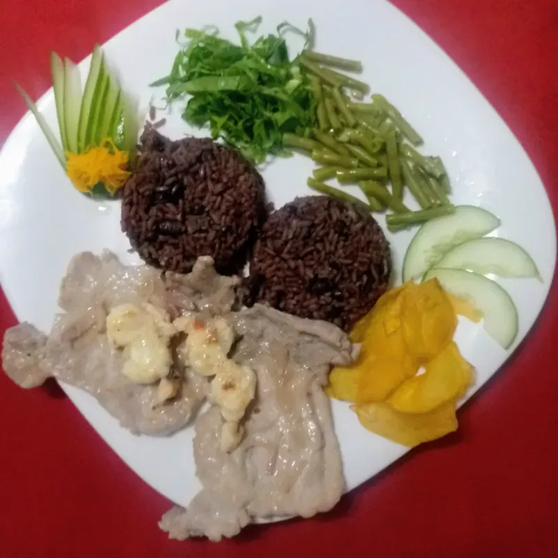 Bistec de cerdo caribeño