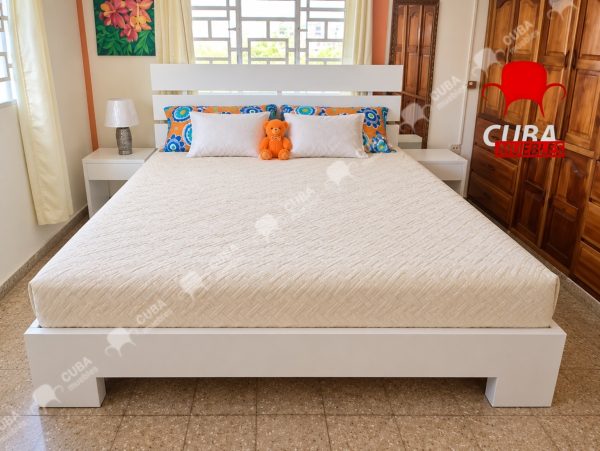 Cama Armony King Size con 2 Mesitas