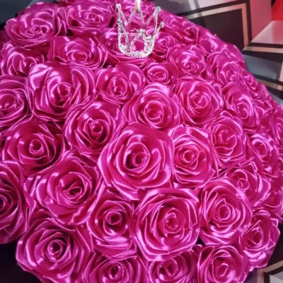 Ramo de 50 rosas eternas