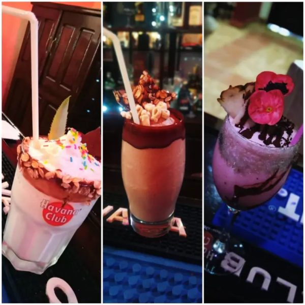 Batidos de Helado (Sabores: guayaba, mango, coco, fresa, guanabana y vainilla)