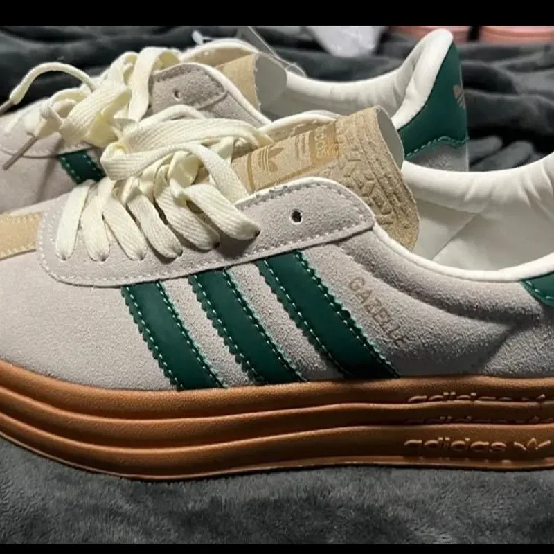 Adidas gazelle