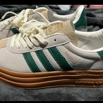Adidas gazelle