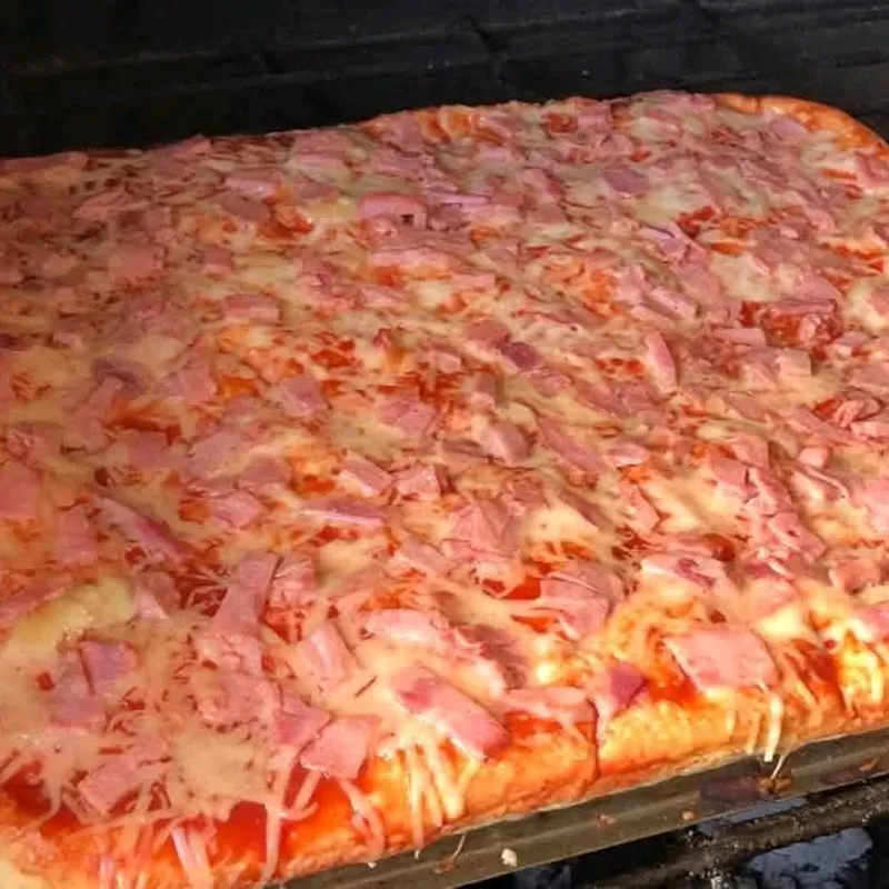 Pizza Familiar de Jamón y Queso