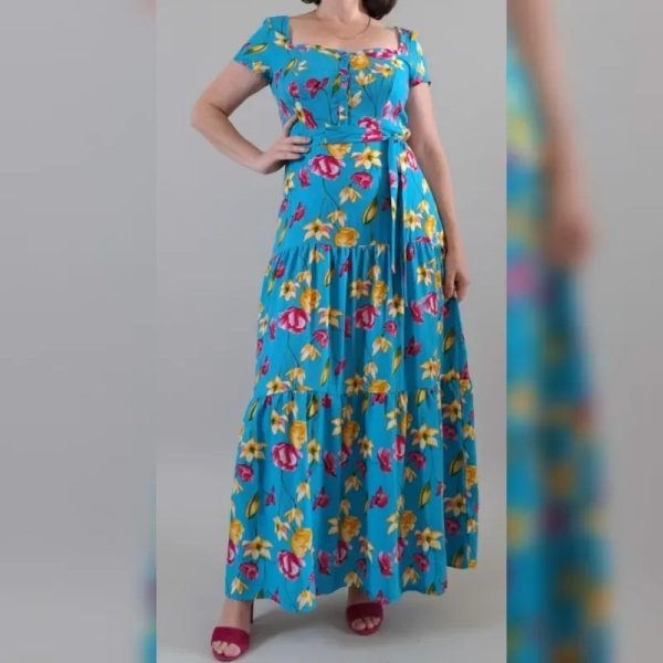 Vestido largo con vuelos de escote cuadrado