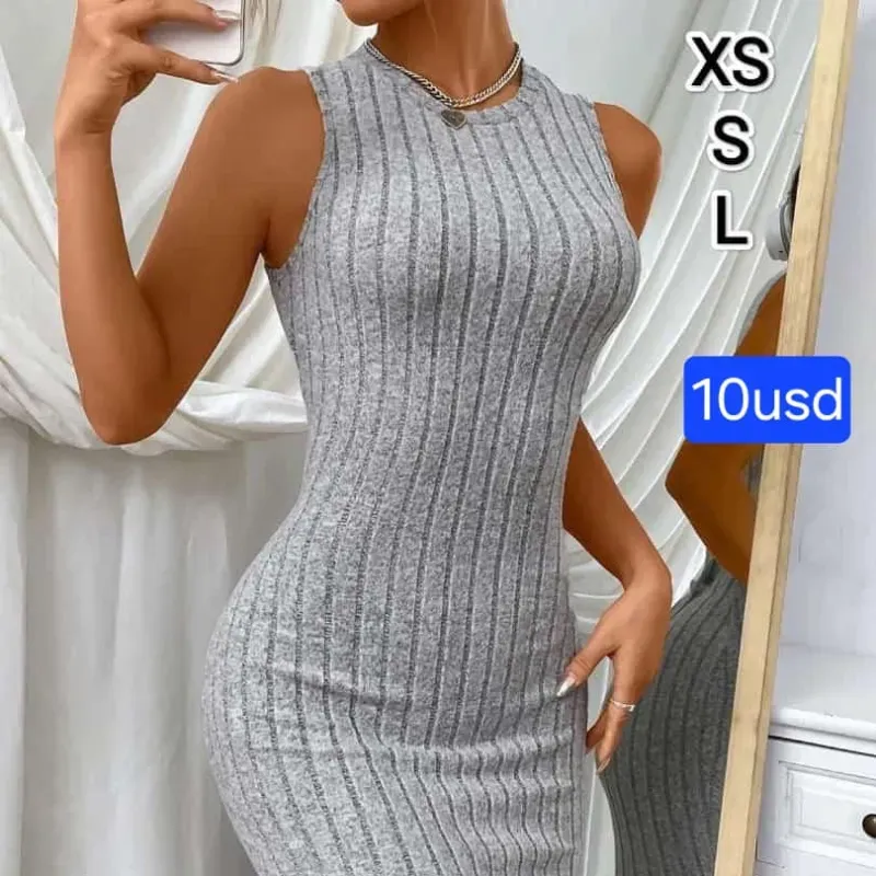 Vestido Corto Gris