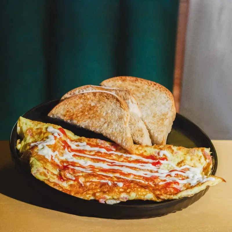 TORTILLA DE JAMON Y QUESO