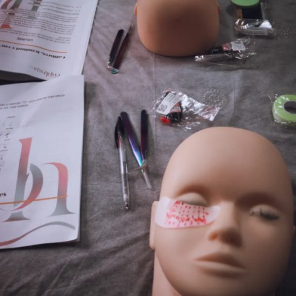 Curso de Extensiones de Pestañas VIP