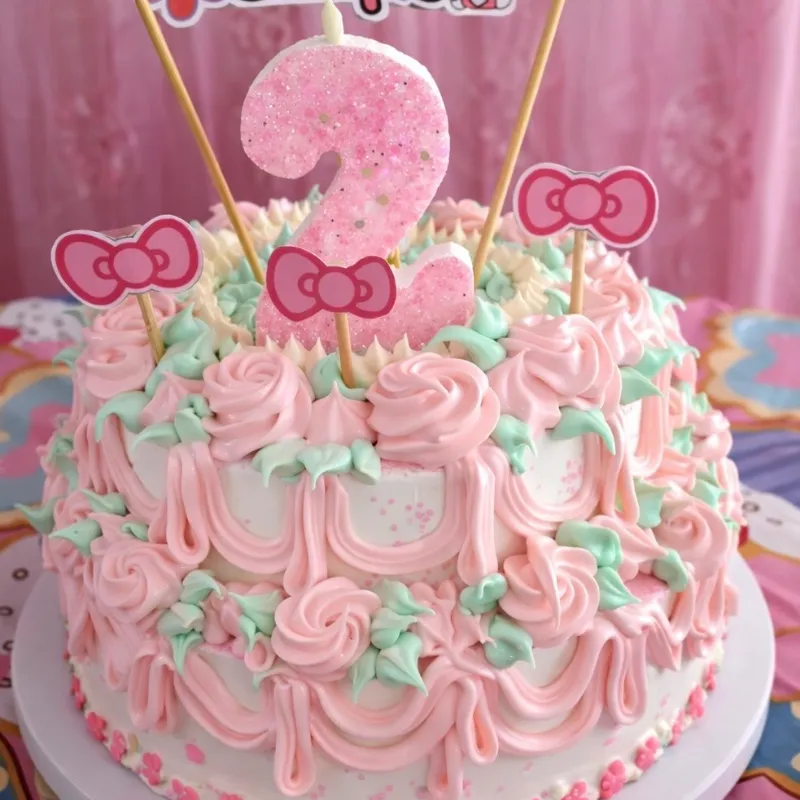 Cakes pequeños temáticos de dos pisos