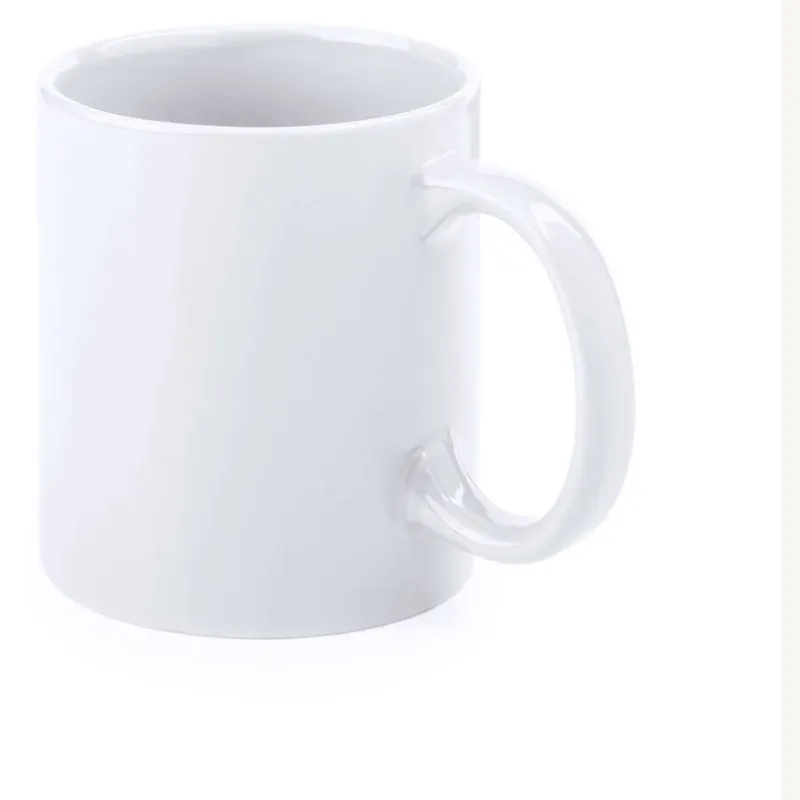 Taza de color blanco enteriza