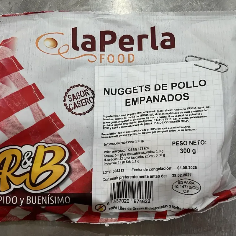 Filete de pechuga de pollo empanado