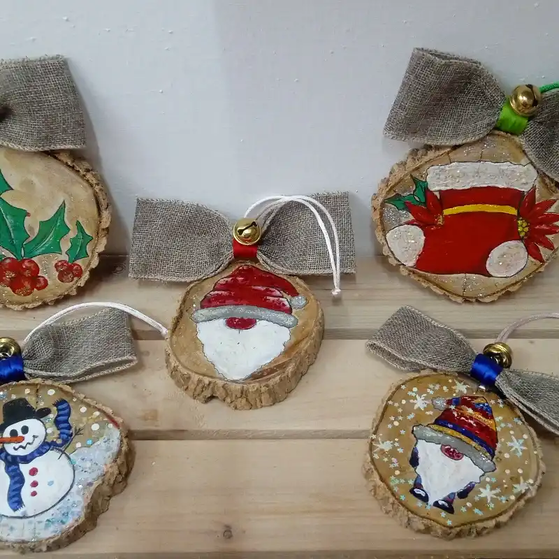 Adornos navideños grandes