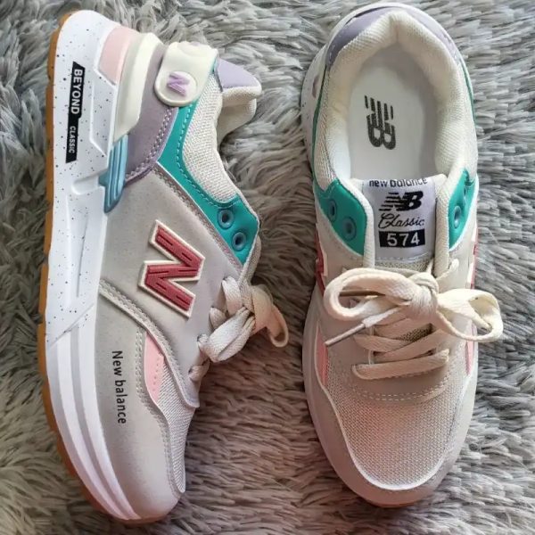 New balance clásicas beige y de colores
