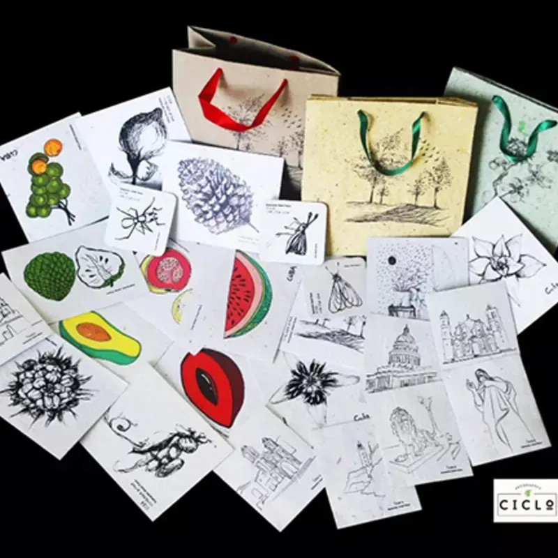 Postales impresas en papel manufacturado