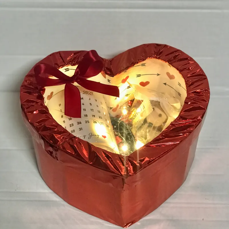 Caja de Corazón con tapa acrílica