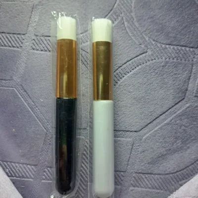 Brochas pestañas grandes