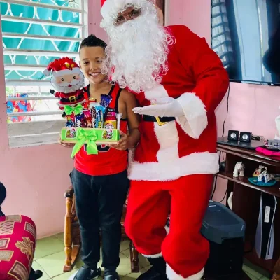 Clientes felices Con sus entregas 