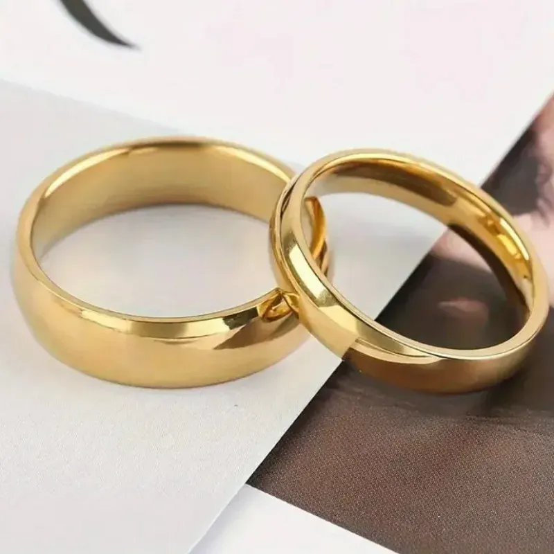 Pareja de anillos de acero inoxidable